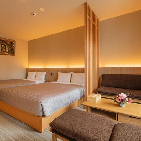 Grand Base Fukuoka Tenjin Екстер'єр фото